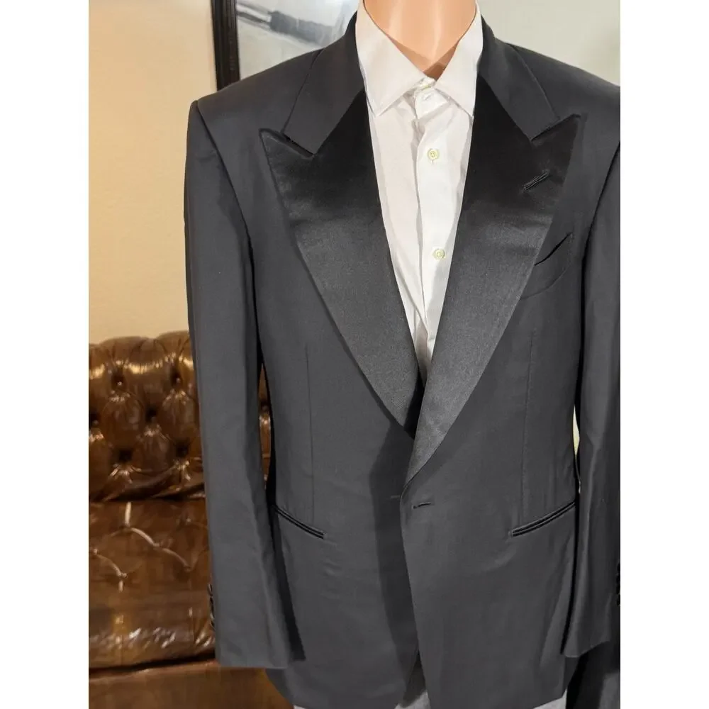 Tom Ford Windsor Black Peak Lapel Wool Tuxedo 52 42R US 38x30 Trousers